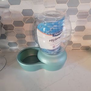 Petmate Pearl Replendish Waterer with Microban
